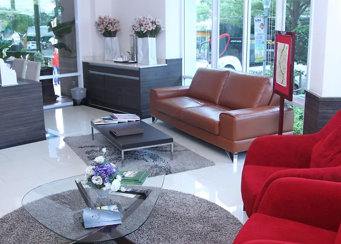 Aparthotel Park Village Rama Ii