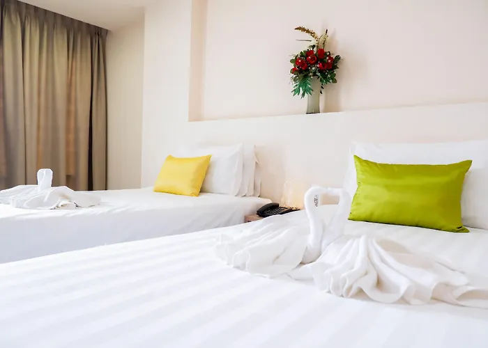 Aparthotel Park Village Rama Ii