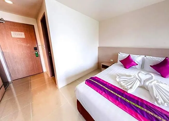 Aparthotel Park Village Rama Ii 4*